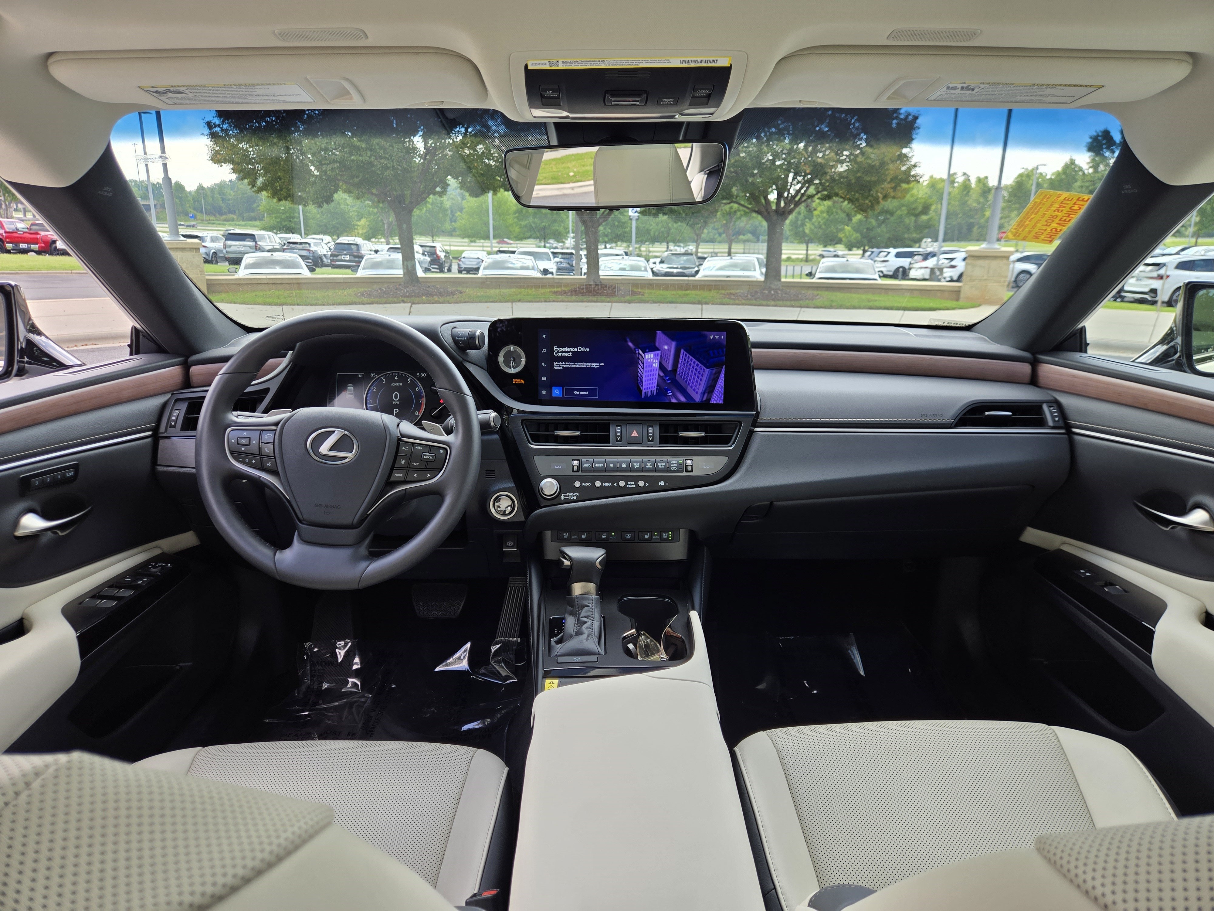 Used 2025 Lexus ES 350 w/ Premium Package FWD image 24
