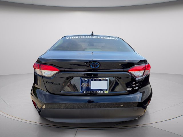 Used 2023 Toyota Corolla LE FWD image 6