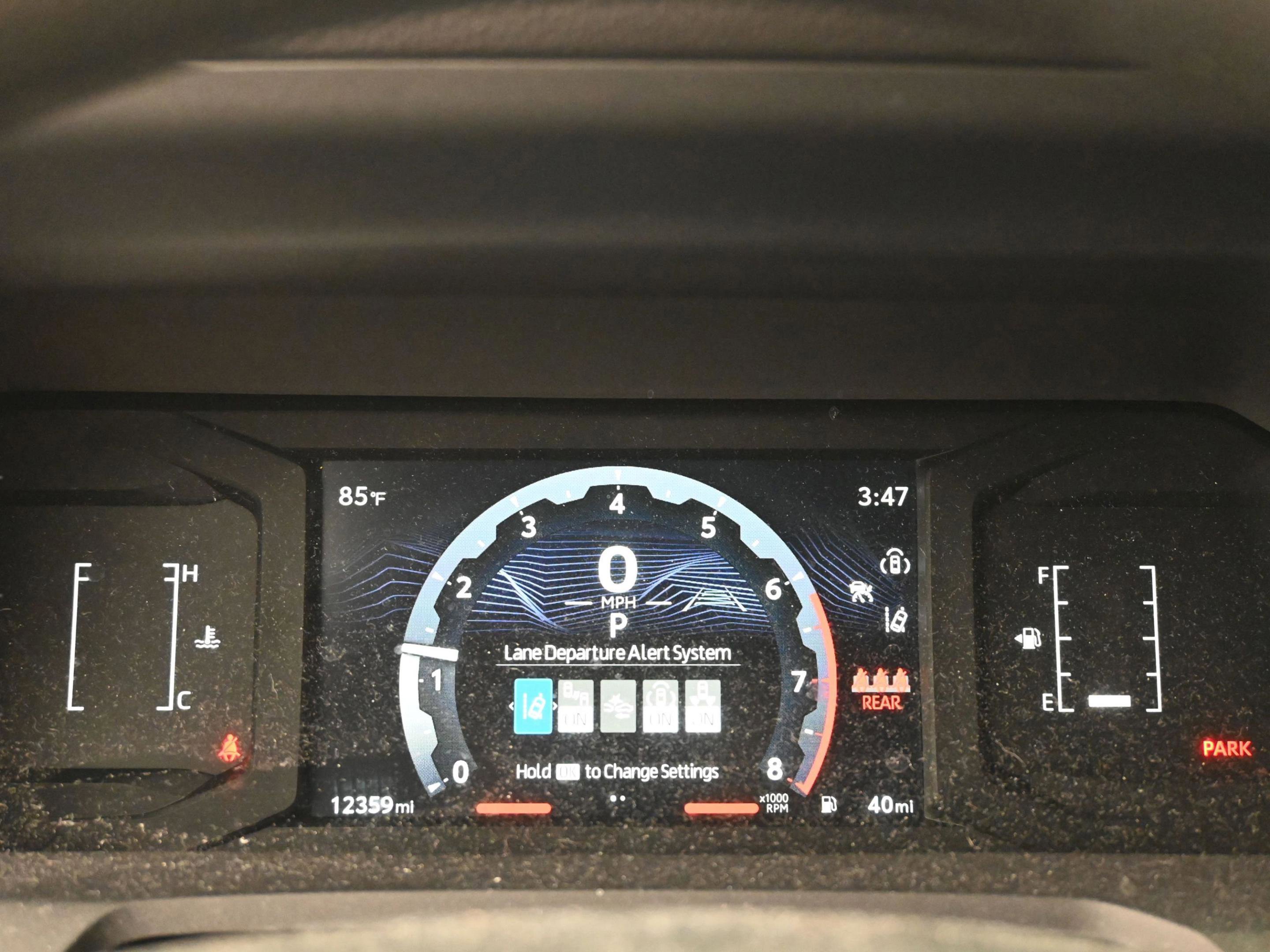 Certified 2024 Toyota Tacoma SR5 AWD/4WD image 26