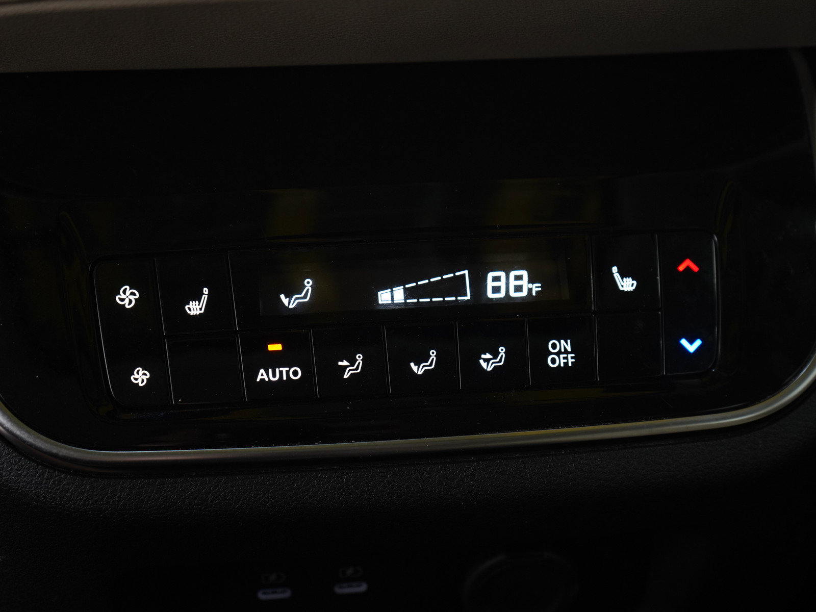 Certified 2025 Nissan Armada Platinum AWD/4WD image 18