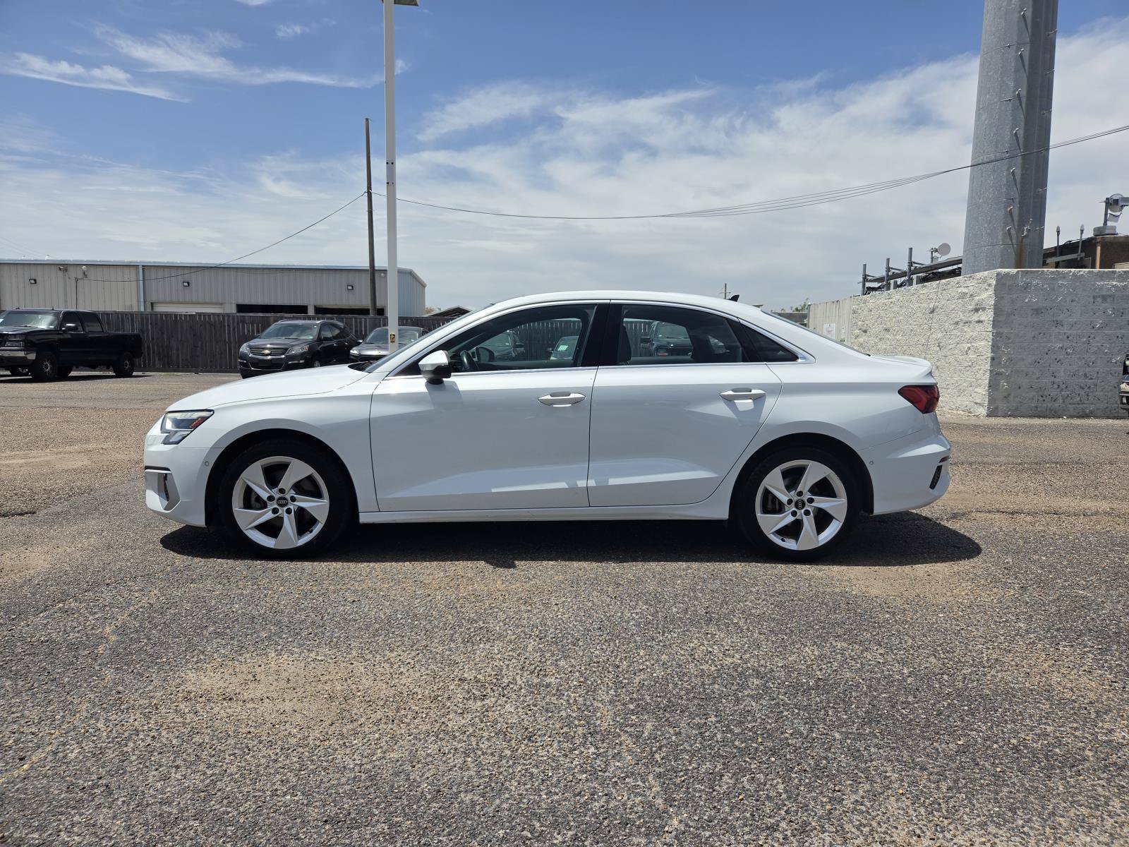 Used 2024 Audi A3 2.0T Premium FWD image 2