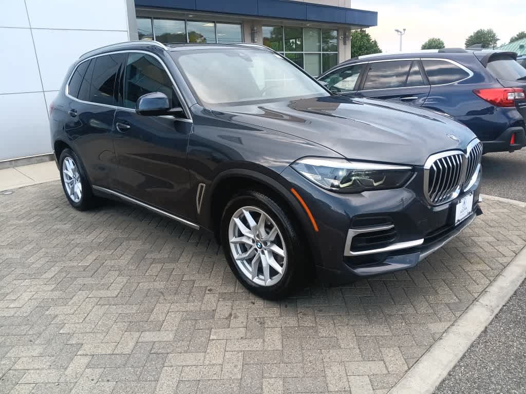 Used 2022 BMW X5 xDrive40i w/ Premium Package AWD/4WD image 7