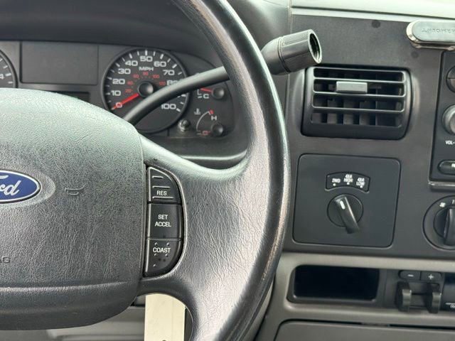 Used 2005 Ford F350 XLT image 19