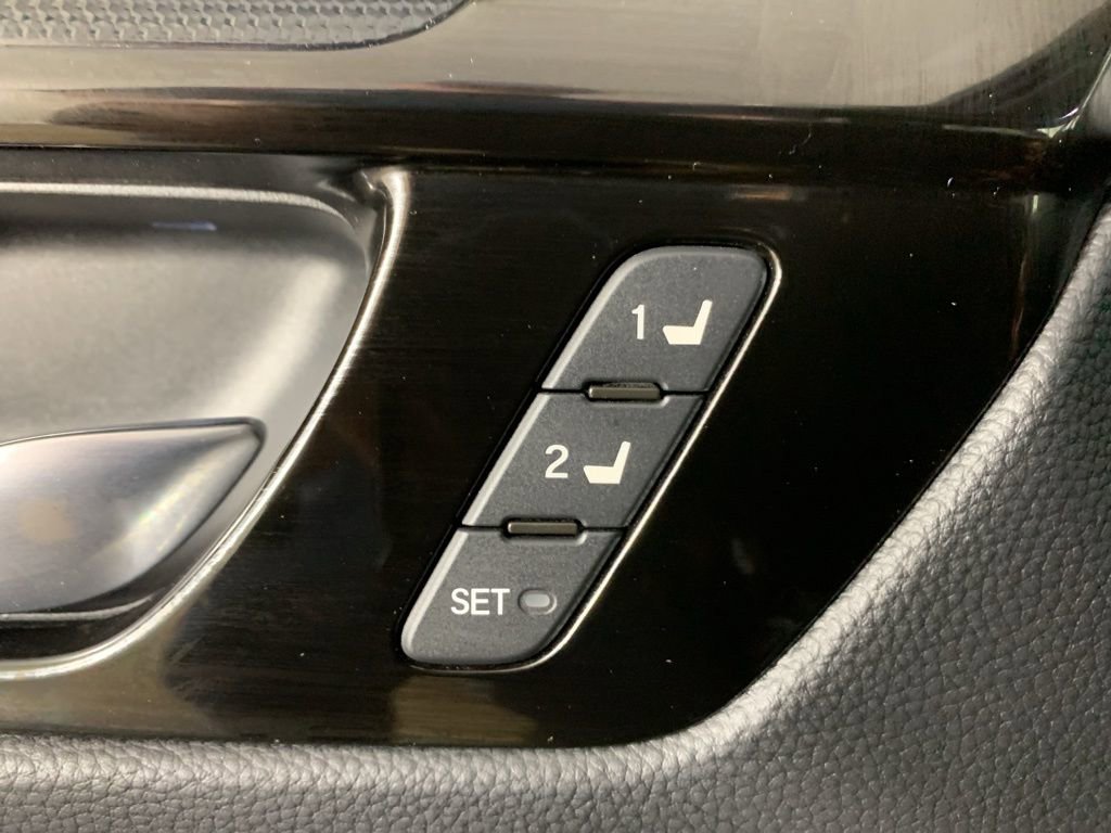 Used 2023 Honda CR-V Sport Touring image 17