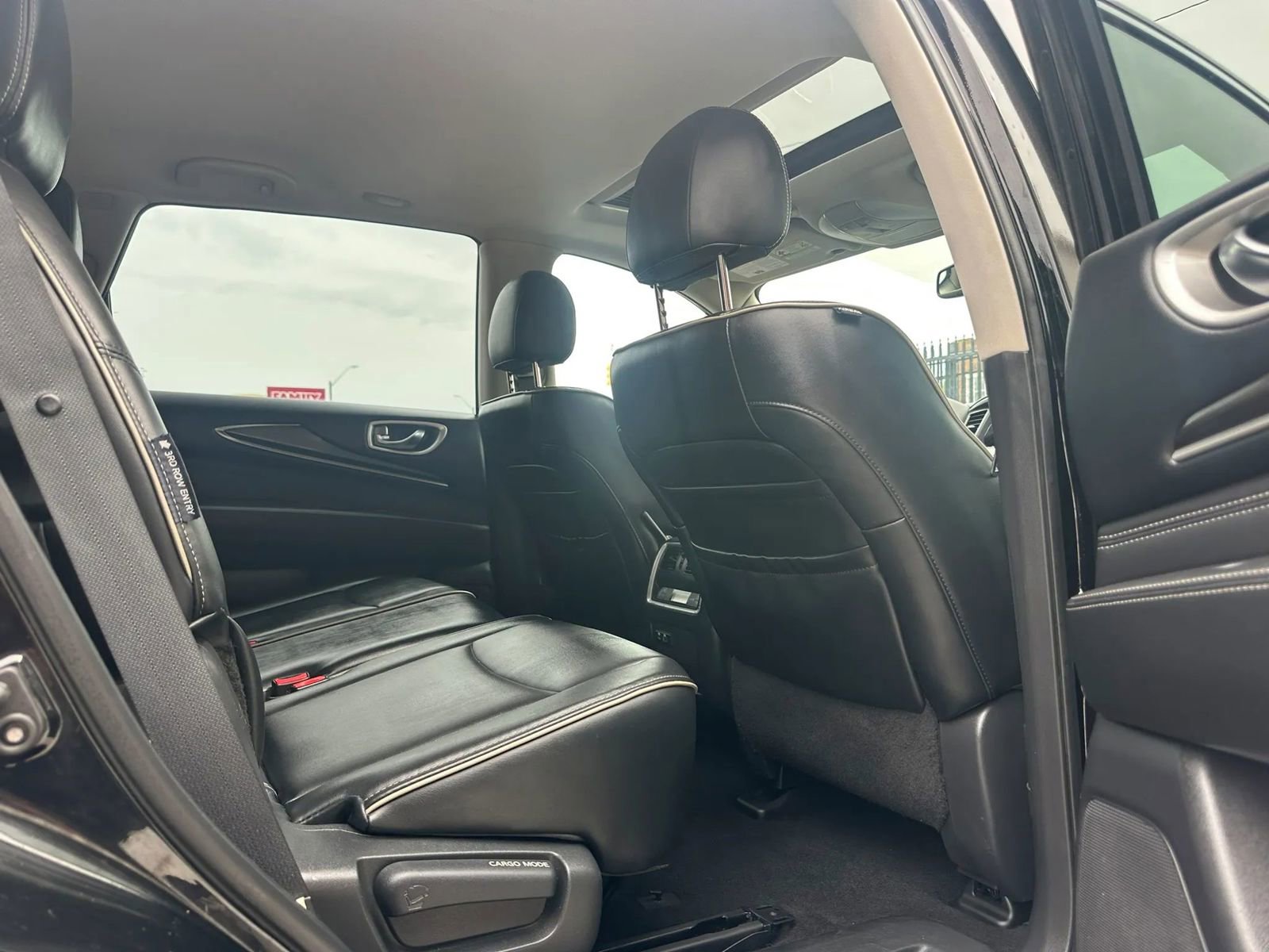Used 2019 INFINITI QX60 Pure AWD/4WD image 17