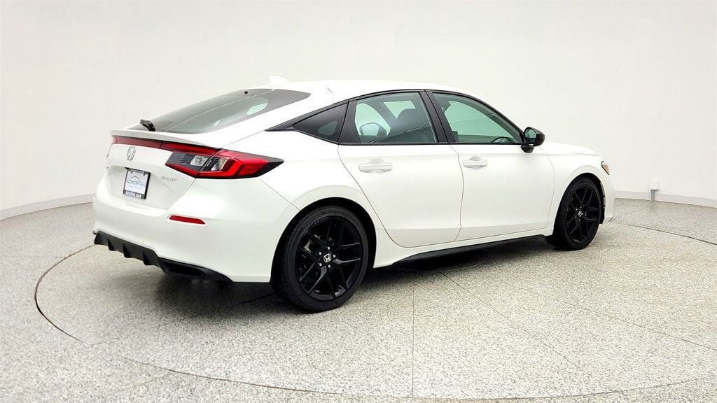 Used 2025 Honda Civic Sport image 5