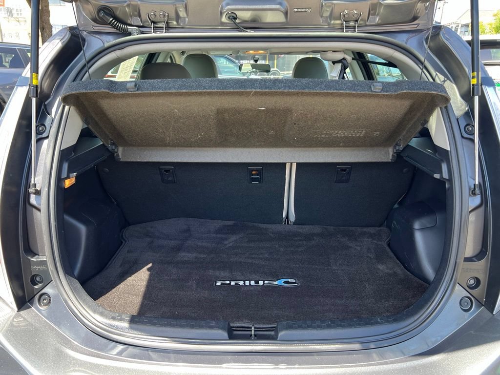 Used 2015 Toyota Prius C Three FWD image 34