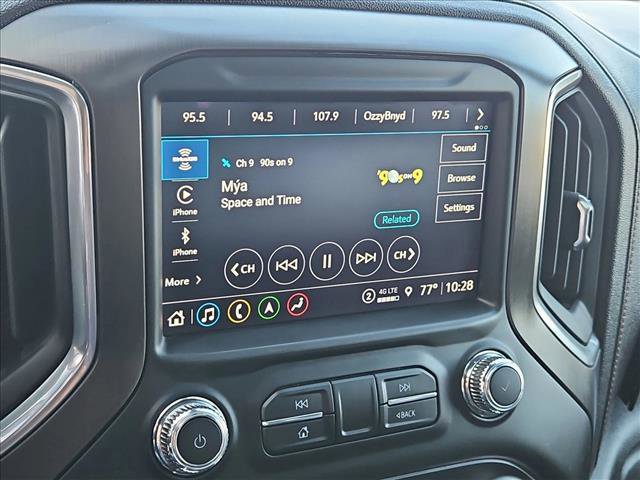 Used 2021 GMC Sierra 2500 AT4 w/ AT4 Premium Plus Package image 12