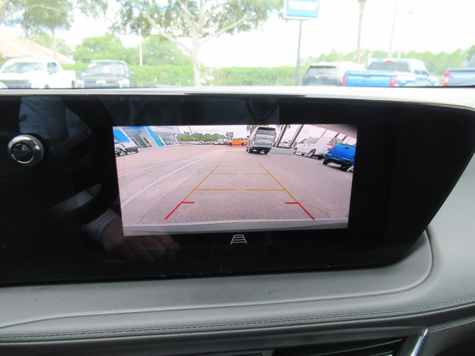Used 2025 Buick Encore GX Preferred FWD image 28