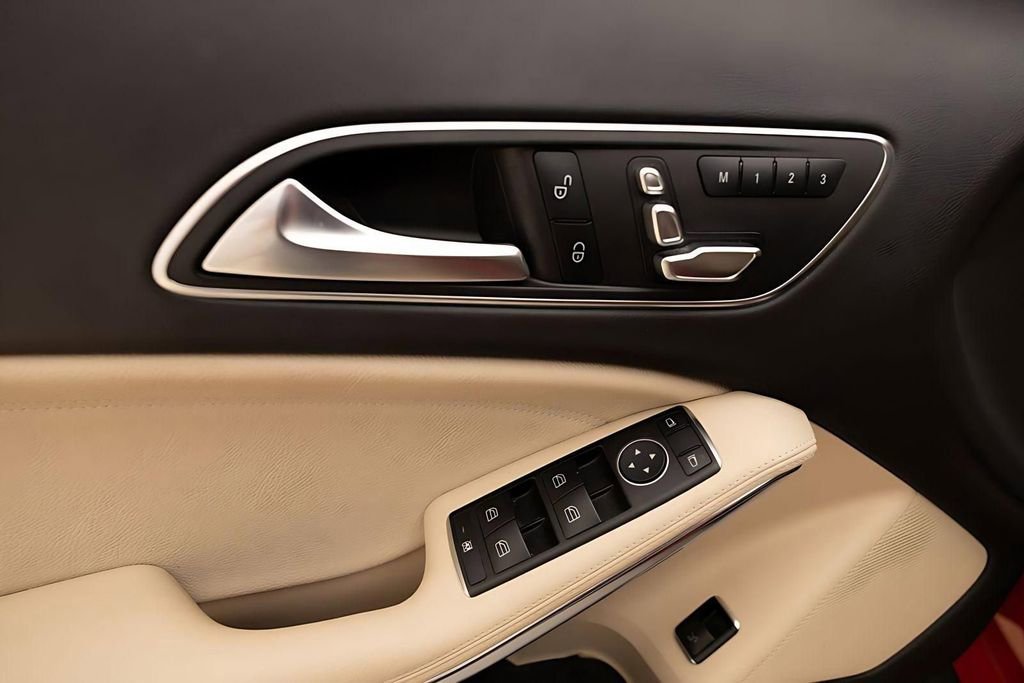 Used 2018 Mercedes-Benz GLA 45 AMG 4MATIC image 24