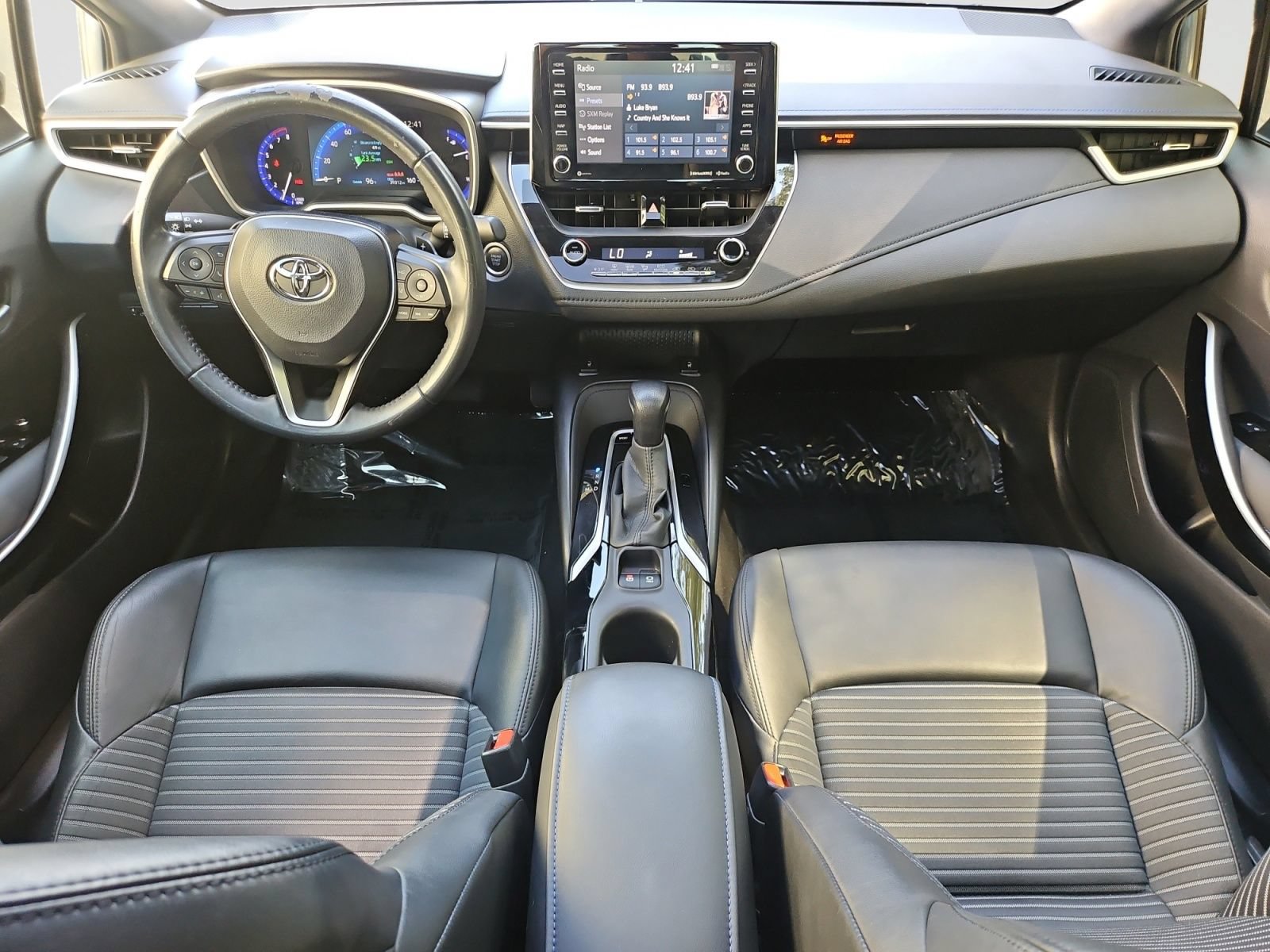 Used 2020 Toyota Corolla XSE FWD image 13