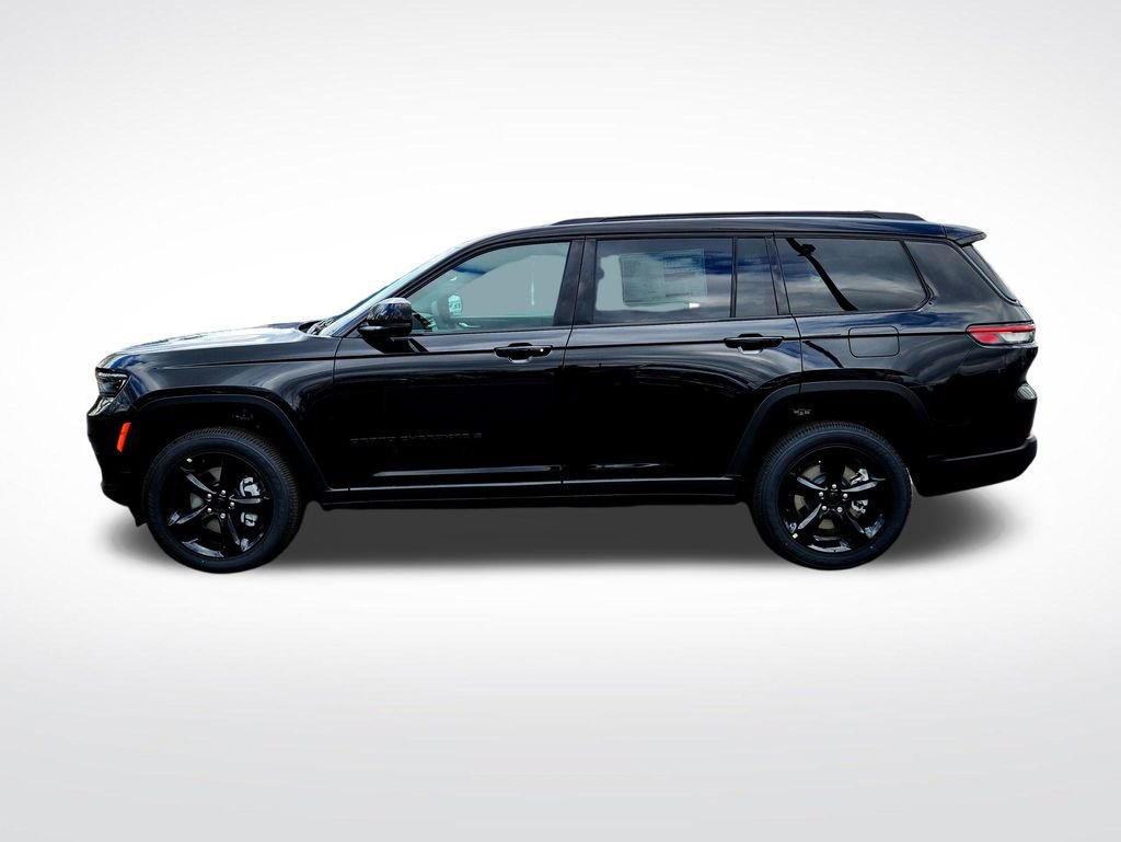 New 2025 Jeep Grand Cherokee L Laredo image 6