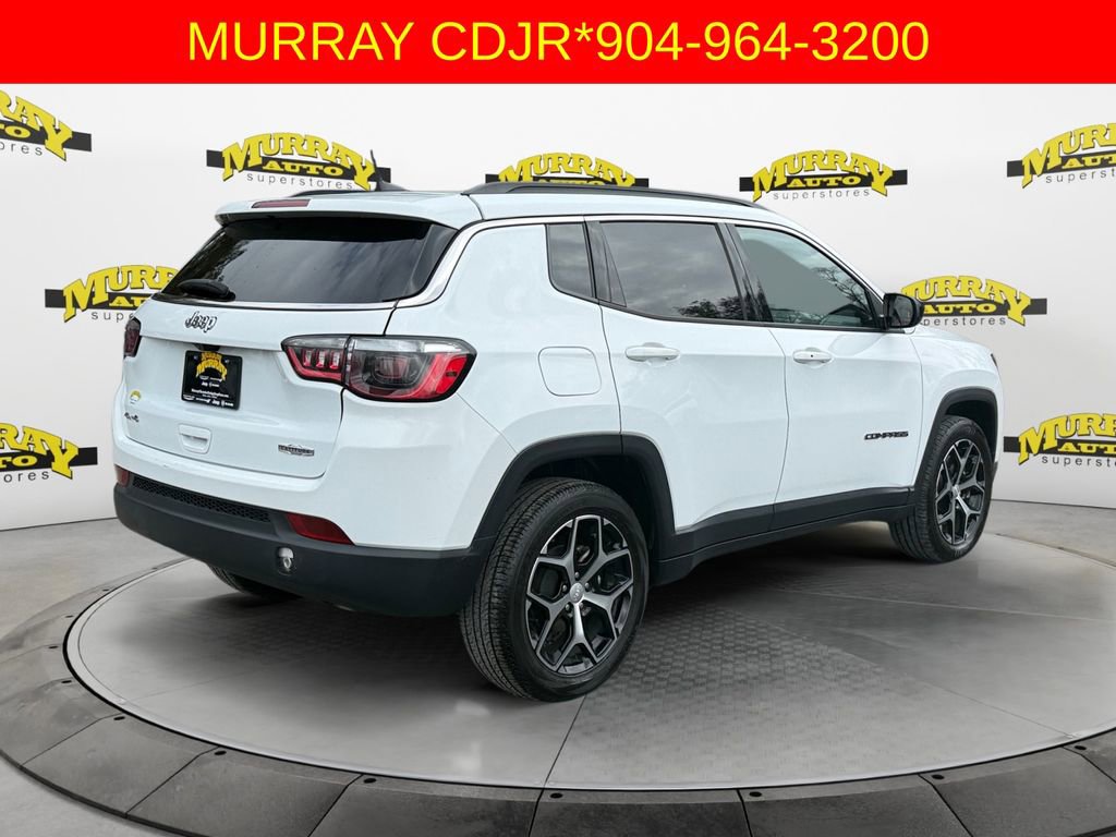 Certified 2024 Jeep Compass Latitude image 5