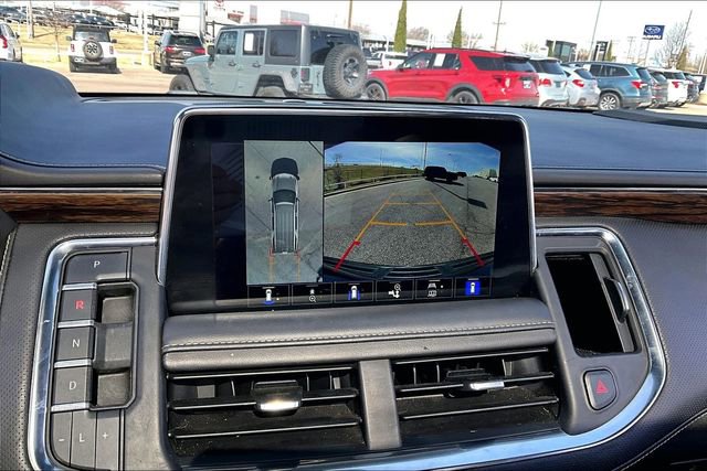 Used 2023 Chevrolet Tahoe Premier w/ Premium Package image 21