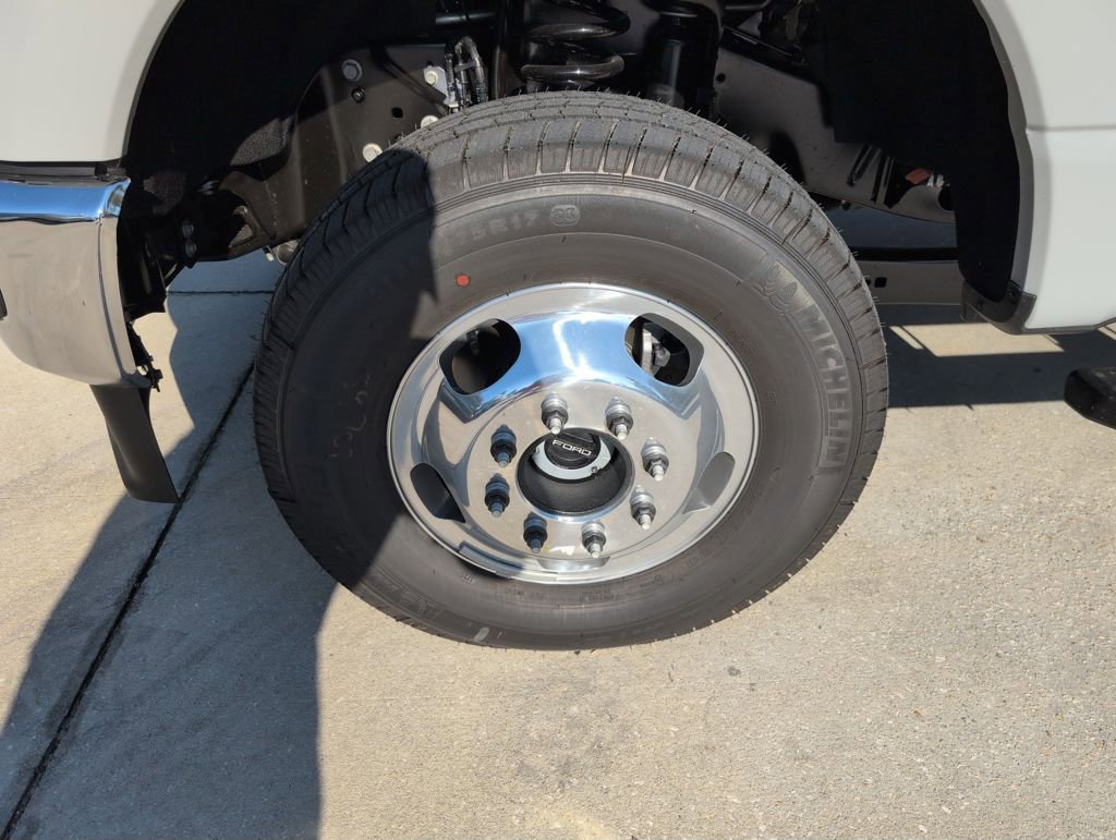 New 2026 Ford F350 XLT image 16