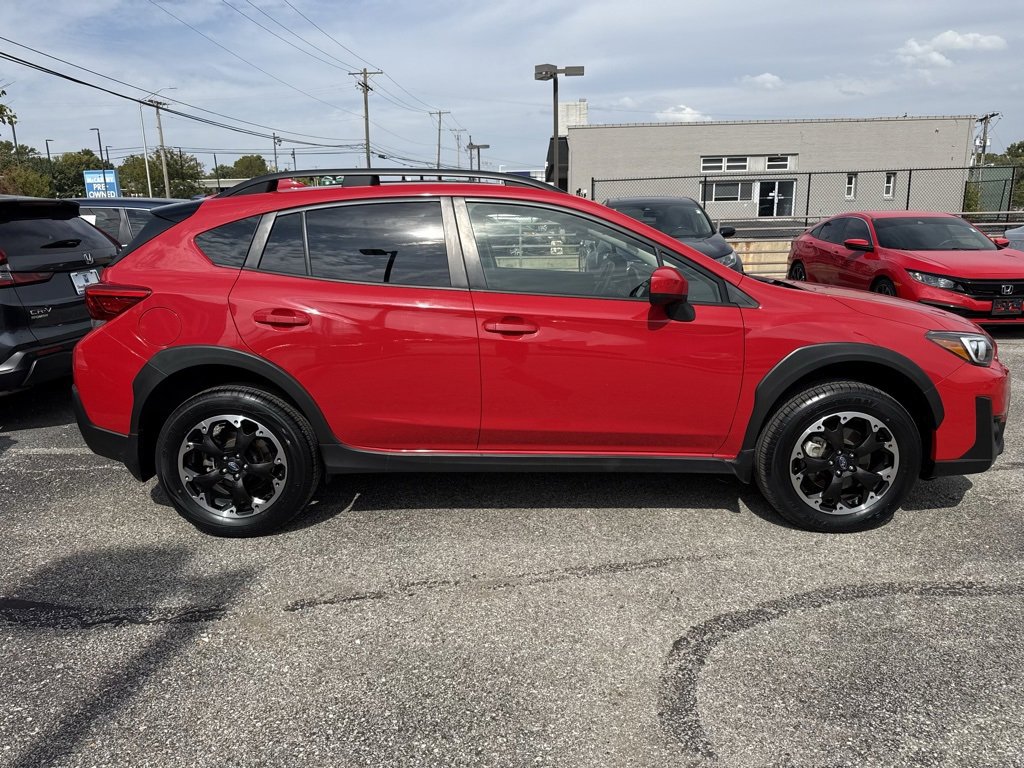 Used 2023 Subaru Crosstrek 2.0i Premium image 4