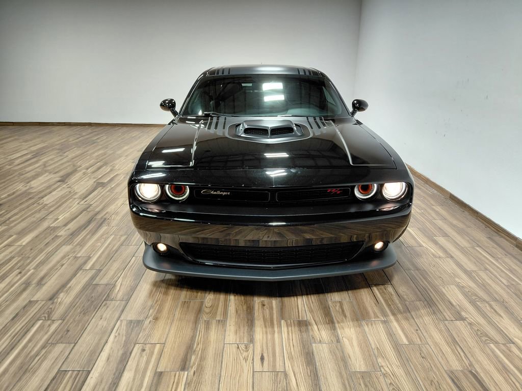 Used 2015 Dodge Challenger R/T Plus image 3