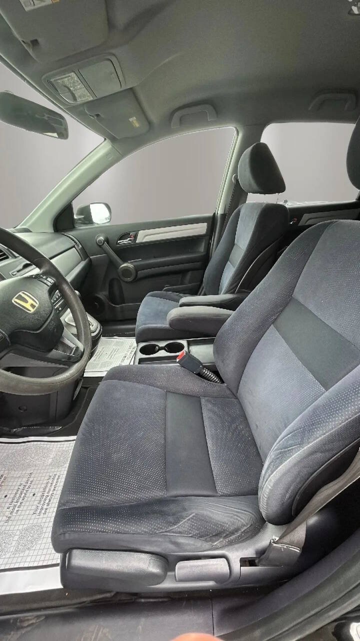 Used 2011 Honda CR-V SE image 9