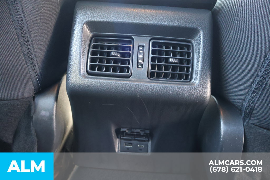 Used 2025 Toyota Camry LE FWD image 22
