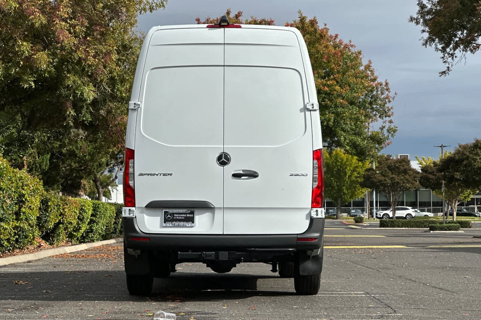 New 2026 Mercedes-Benz Sprinter 2500 image 4