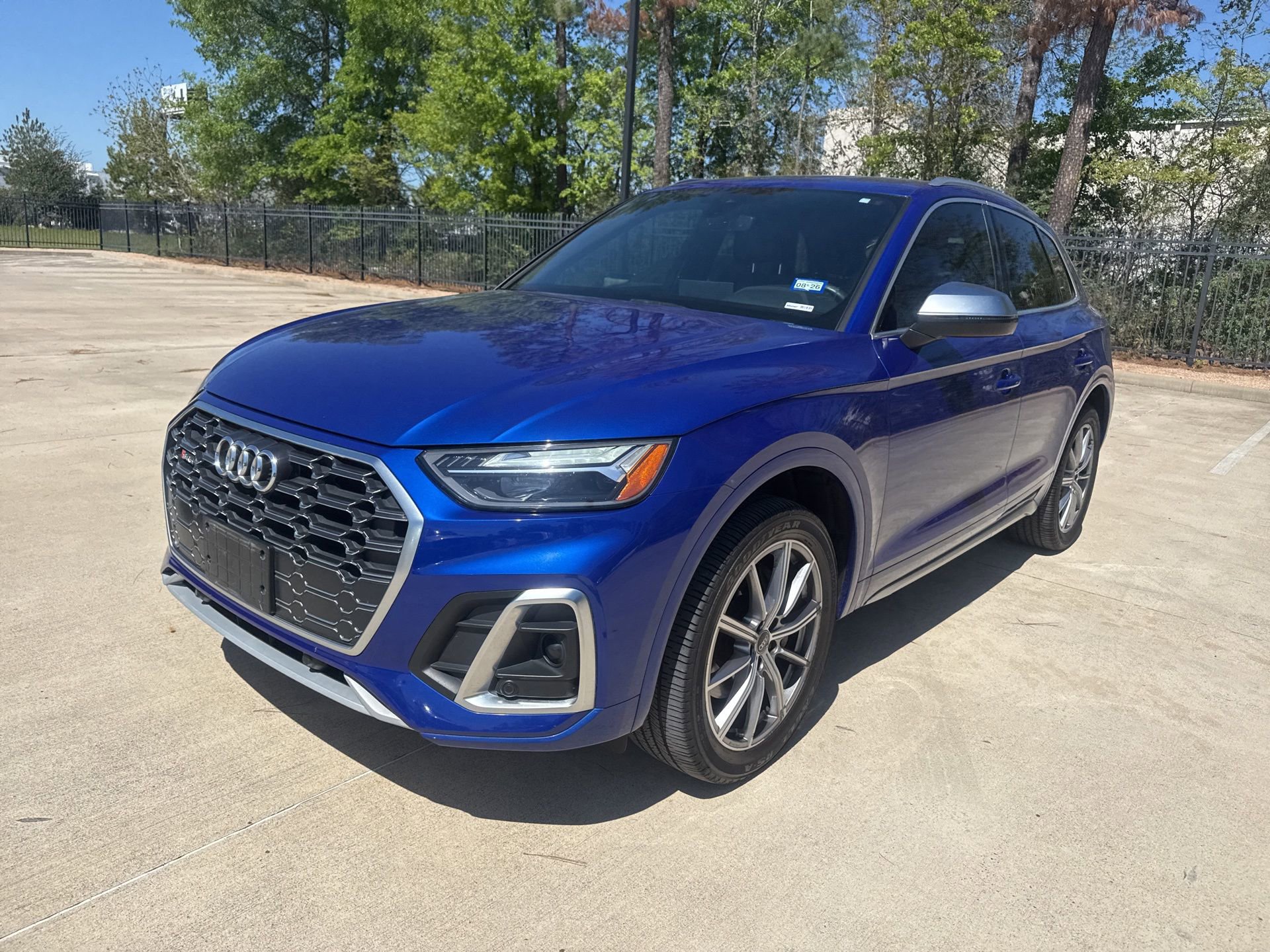 Used 2022 Audi SQ5 Premium w/ Convenience Package image 8