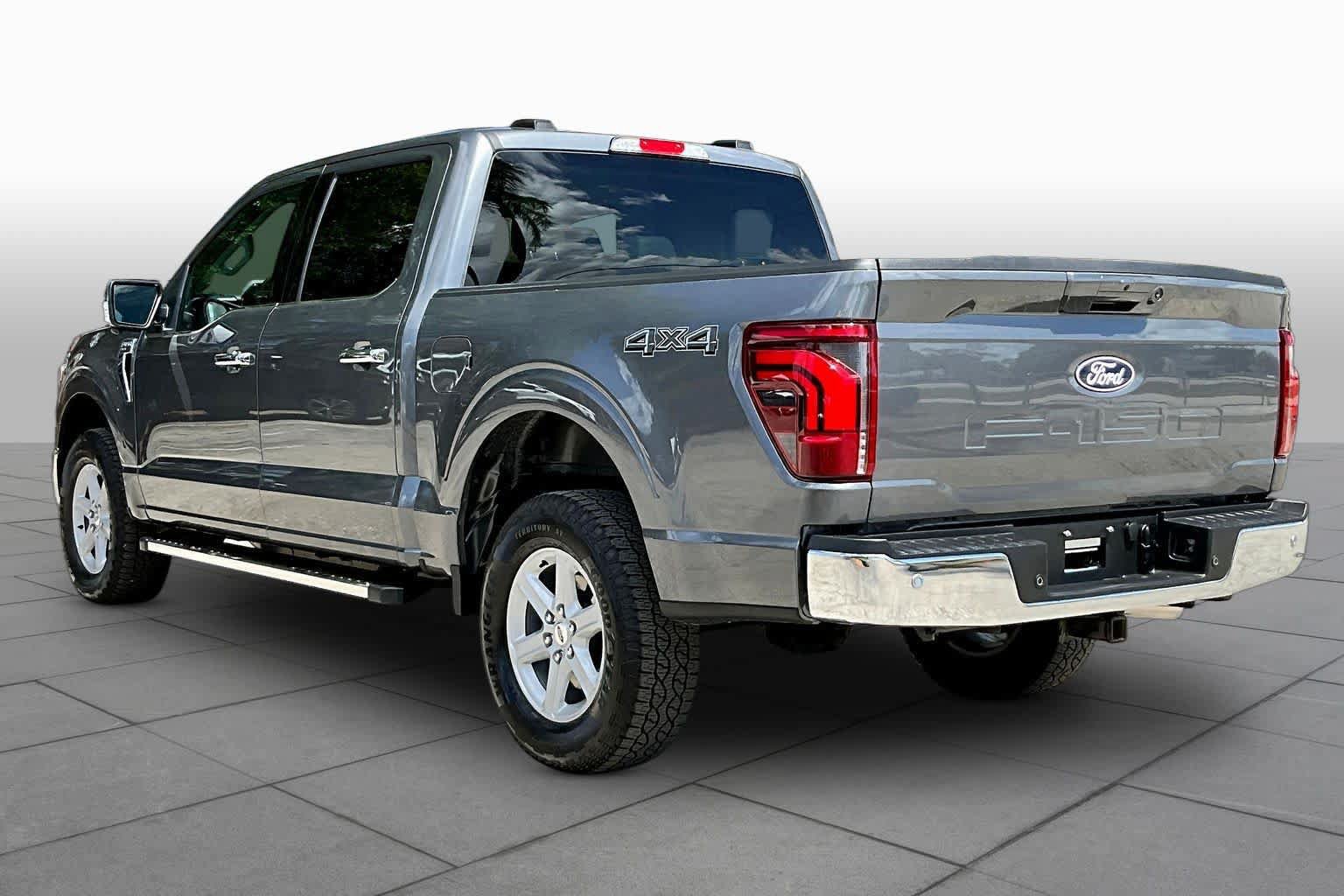 Used 2025 Ford F150 Lariat AWD/4WD image 21