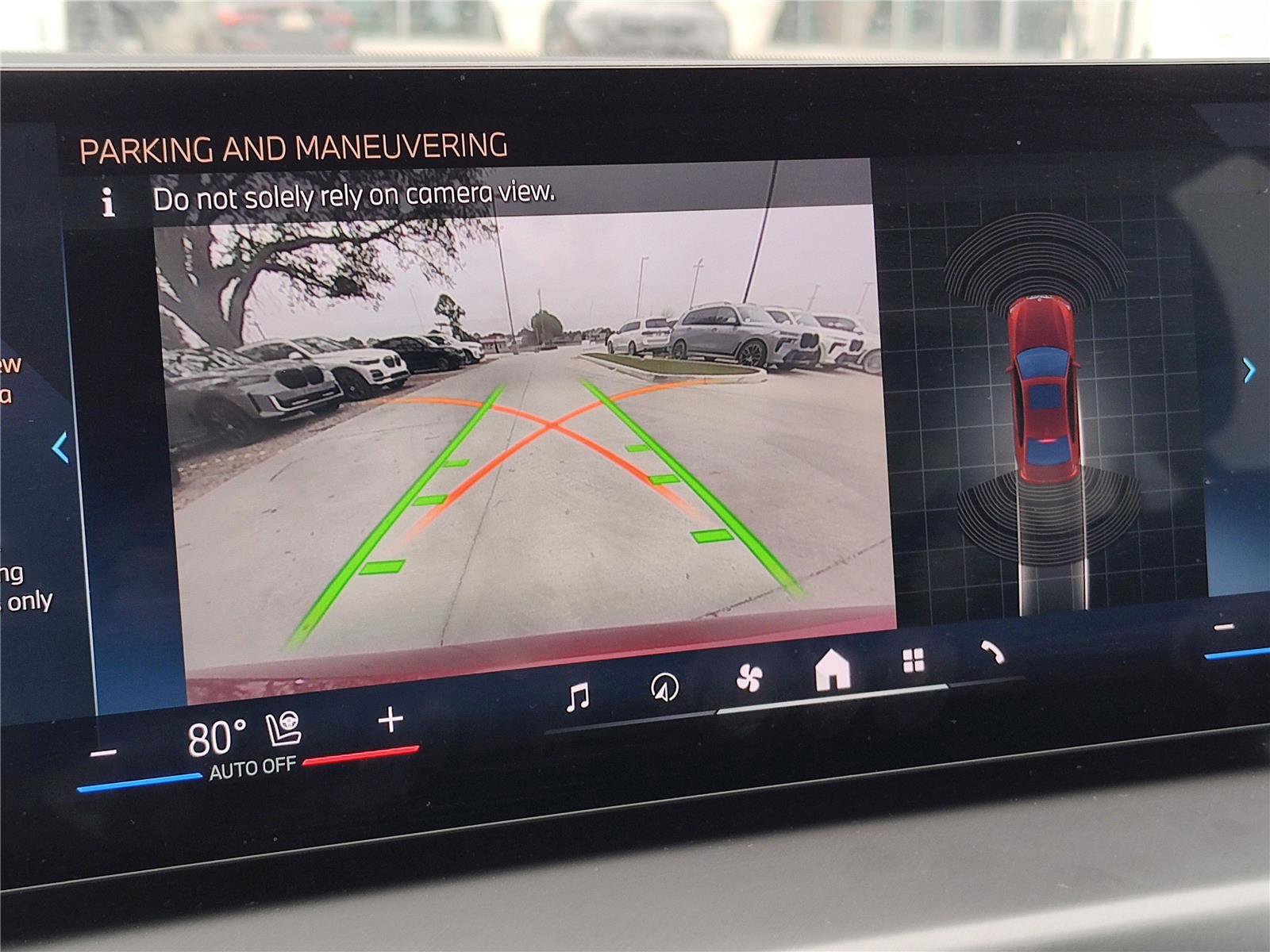 Certified 2025 BMW 330i Sedan image 27