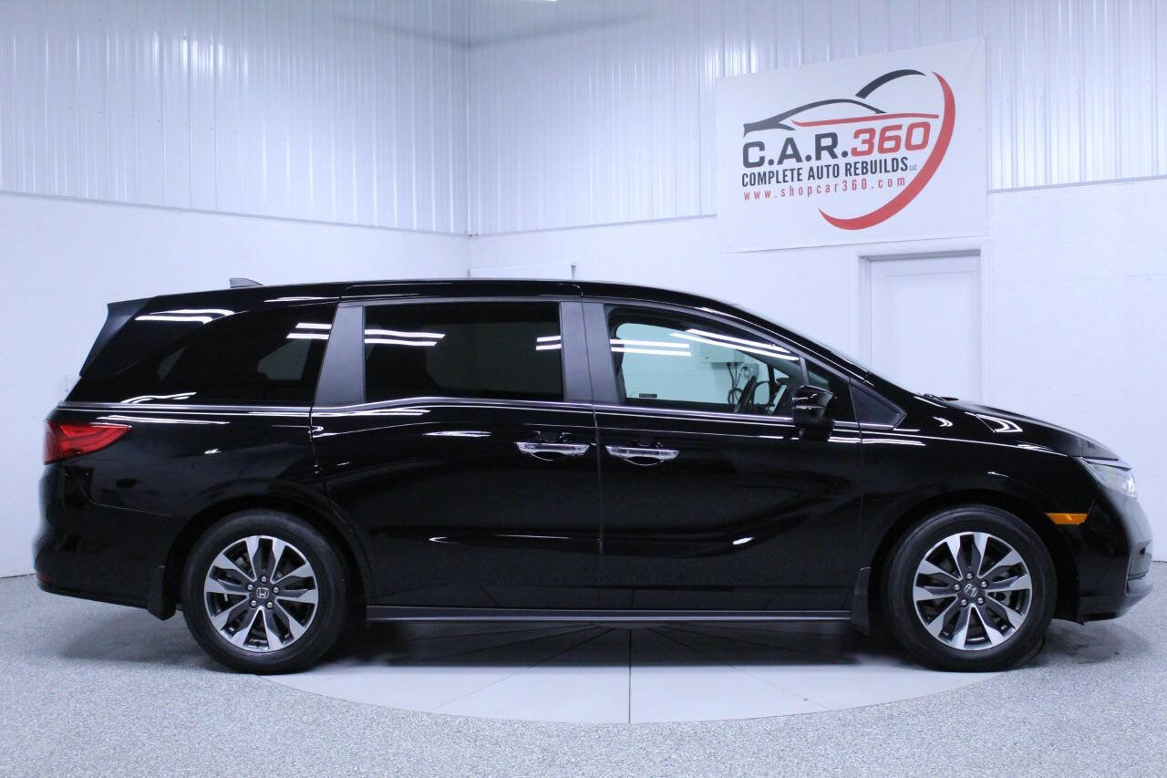 Used 2024 Honda Odyssey EX-L image 7