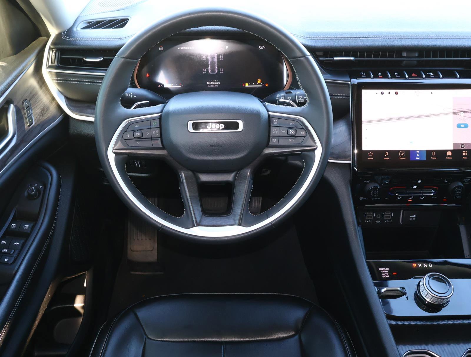 Used 2024 Jeep Grand Cherokee Limited image 9