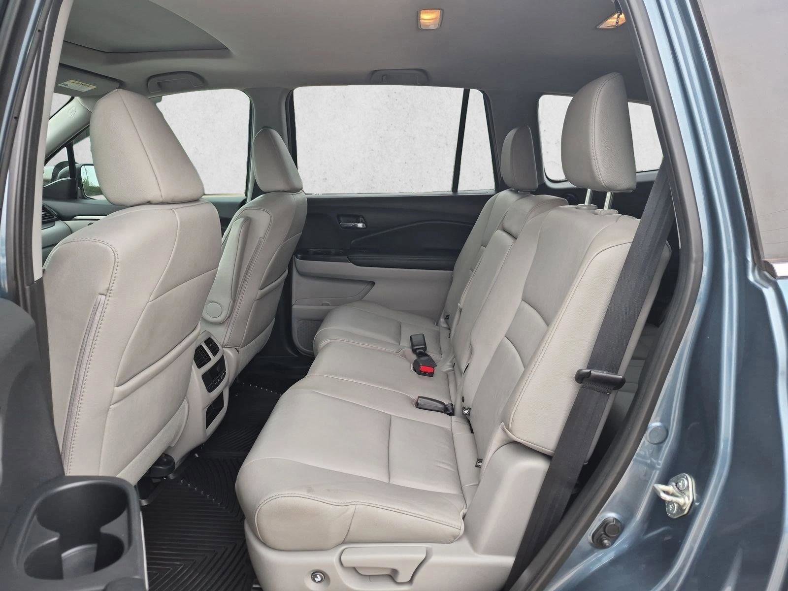 Used 2017 Honda Pilot EX-L image 17