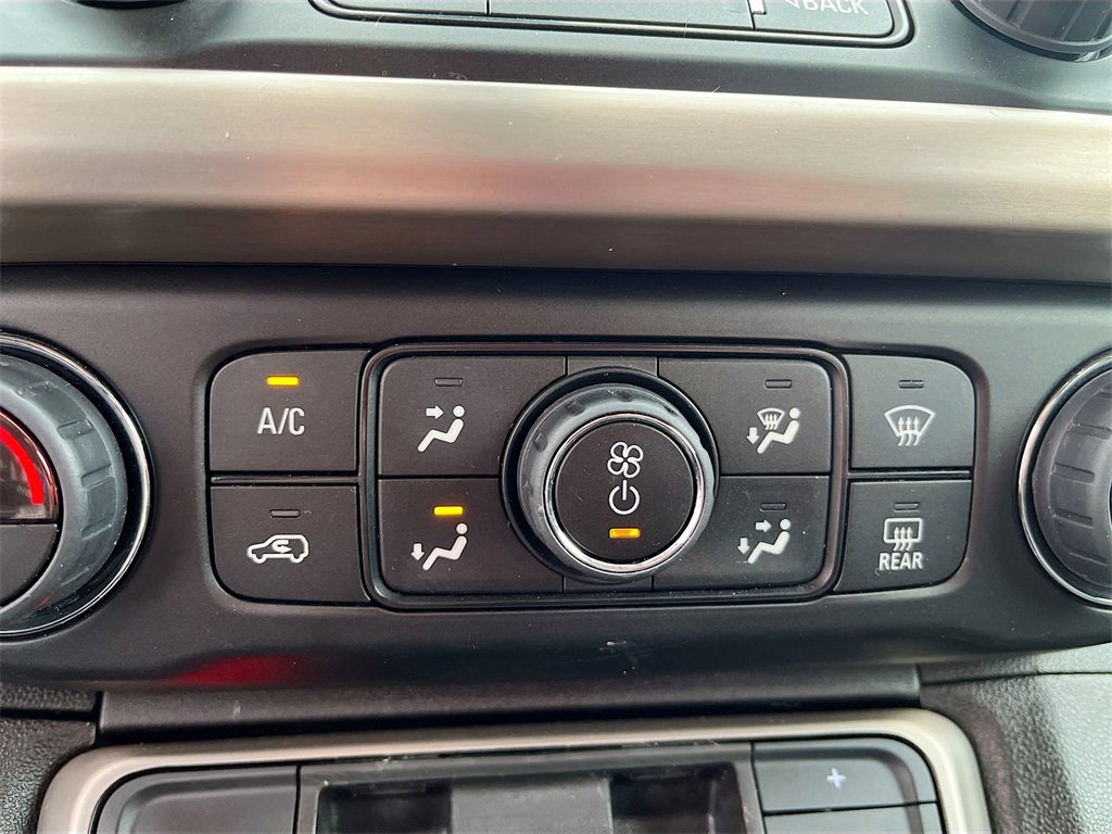 Used 2022 GMC Acadia Denali w/ Denali Ultimate Package image 15