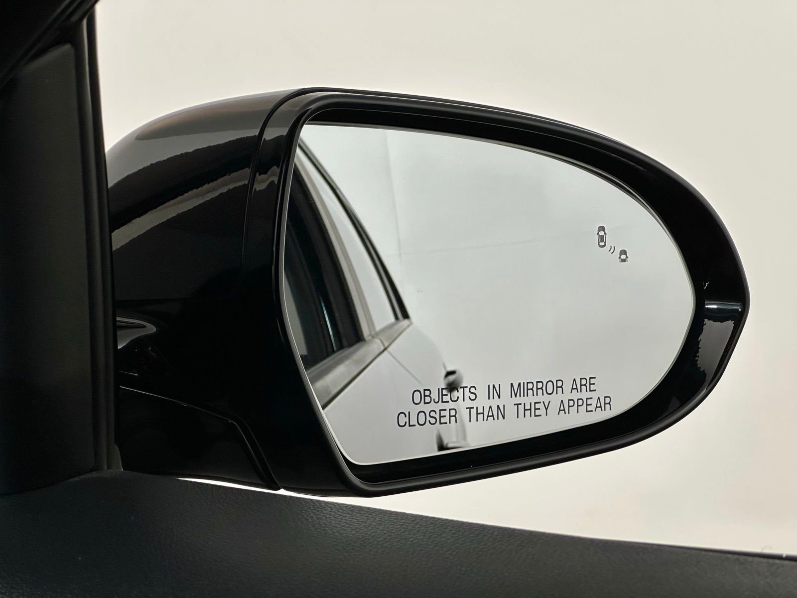 Used 2020 Kia Niro EX image 24