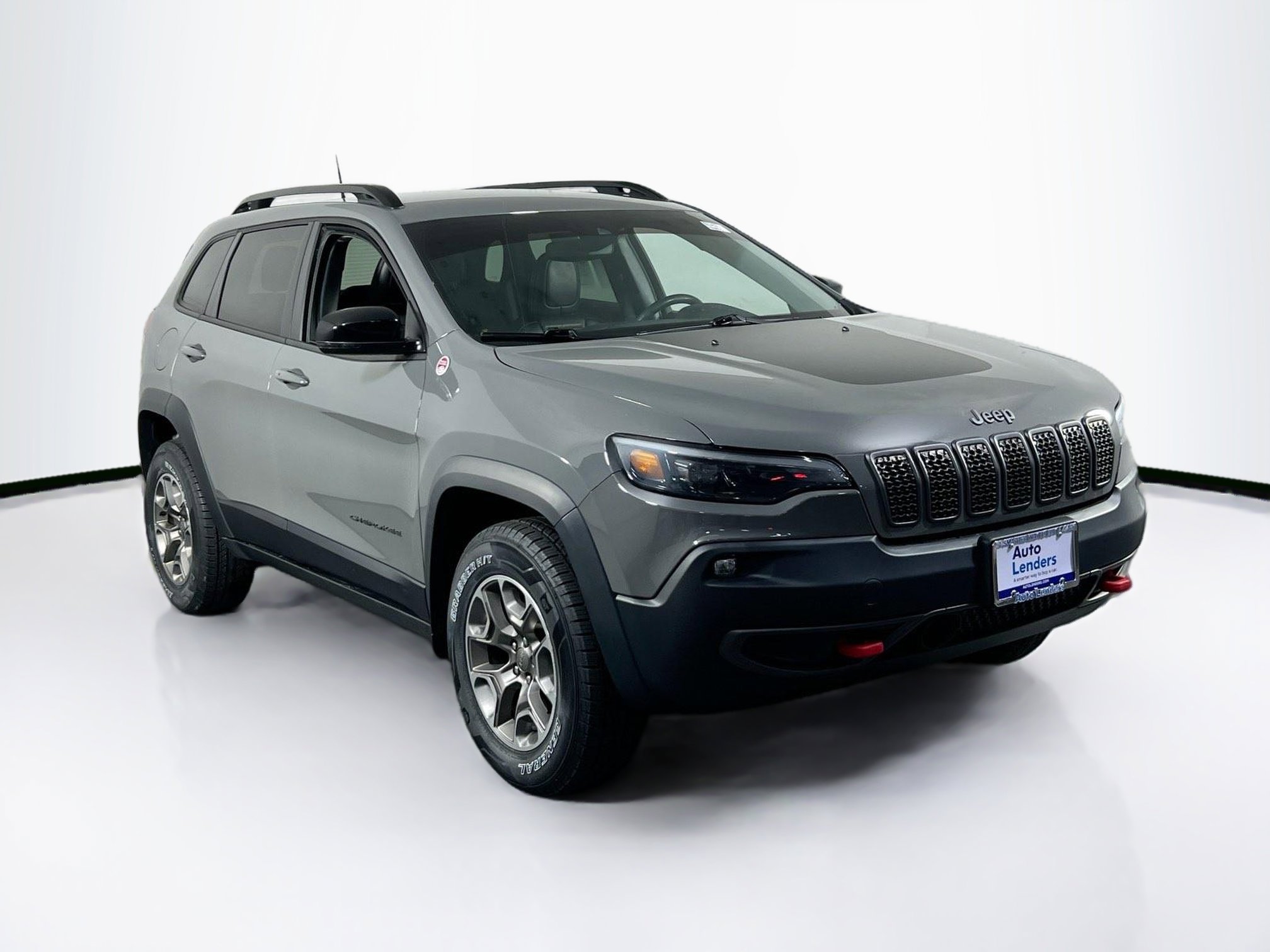 Used 2022 Jeep Cherokee Trailhawk image 3