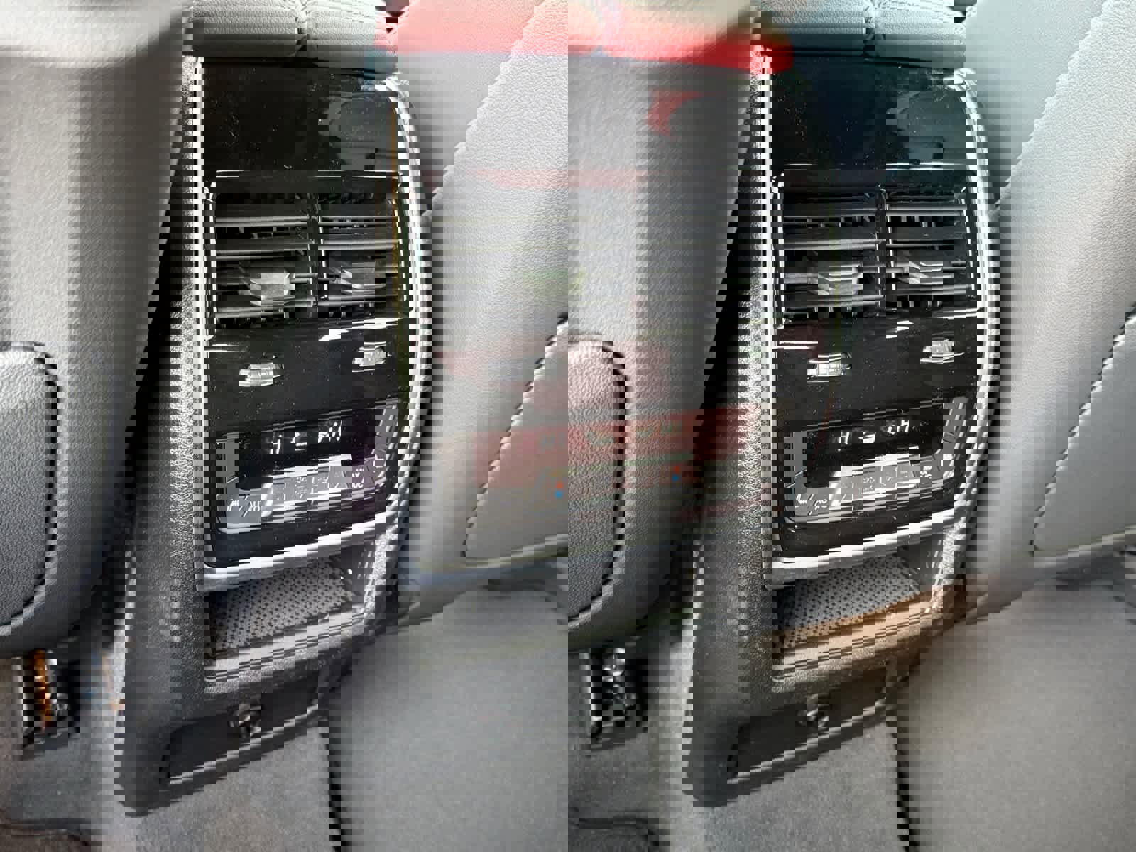 New 2026 BMW X6 xDrive40i image 36