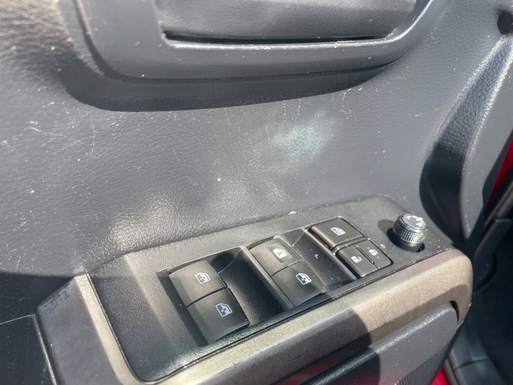 Used 2019 Toyota Tacoma TRD Off-Road image 15