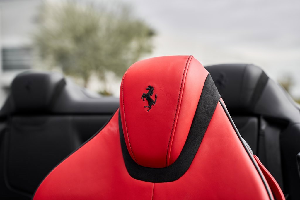 Used 2024 Ferrari Roma Spider image 44
