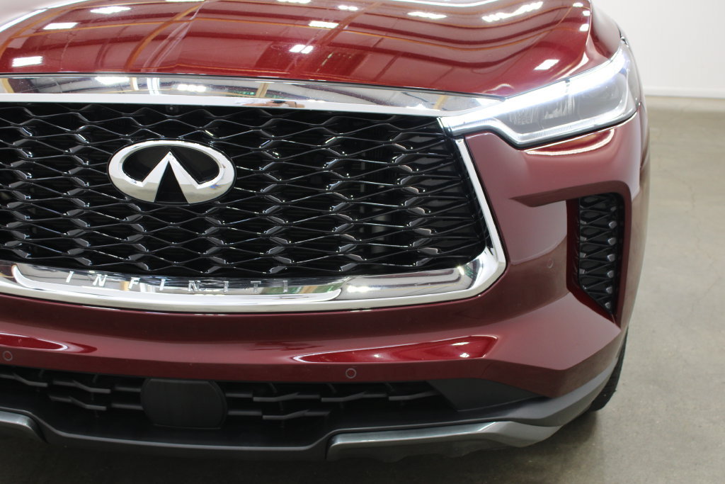 Used 2023 INFINITI QX60 Sensory w/ Vision Package AWD/4WD image 8