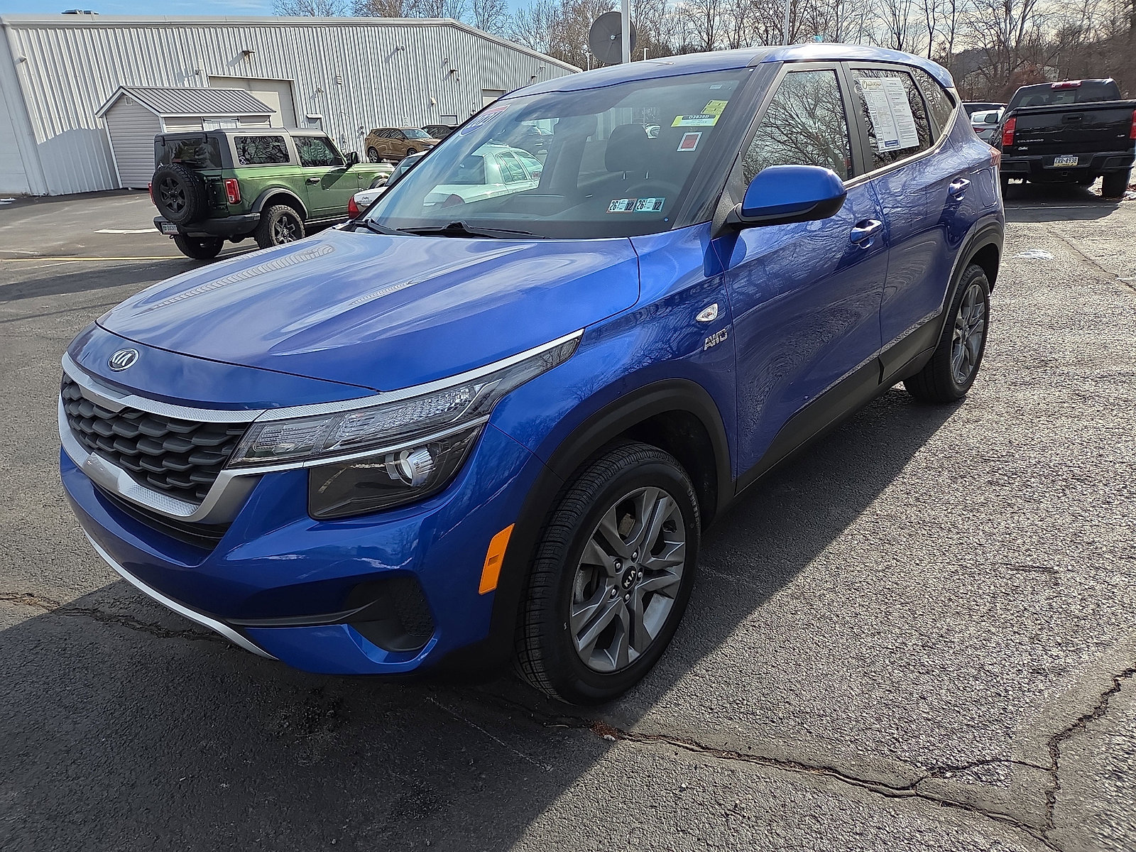 Used 2021 Kia Seltos LX image 7