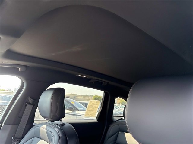 New 2025 Lincoln Nautilus Premier w/ Equipment Group 102A image 24