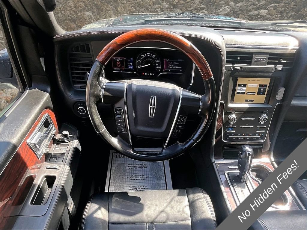 Used 2016 Lincoln Navigator L Reserve AWD/4WD image 5