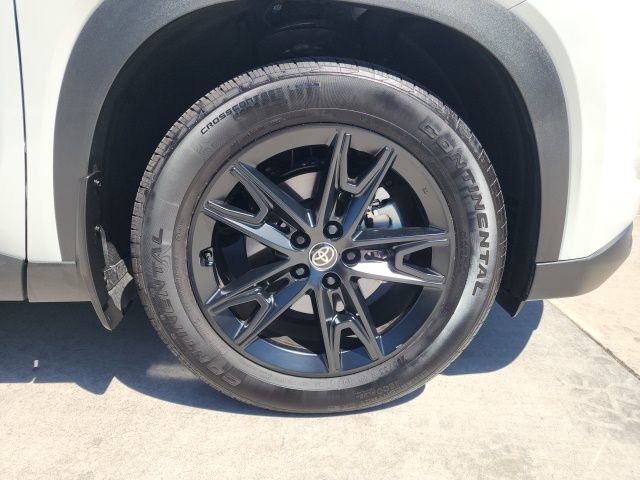 Used 2025 Toyota Grand Highlander FWD image 15