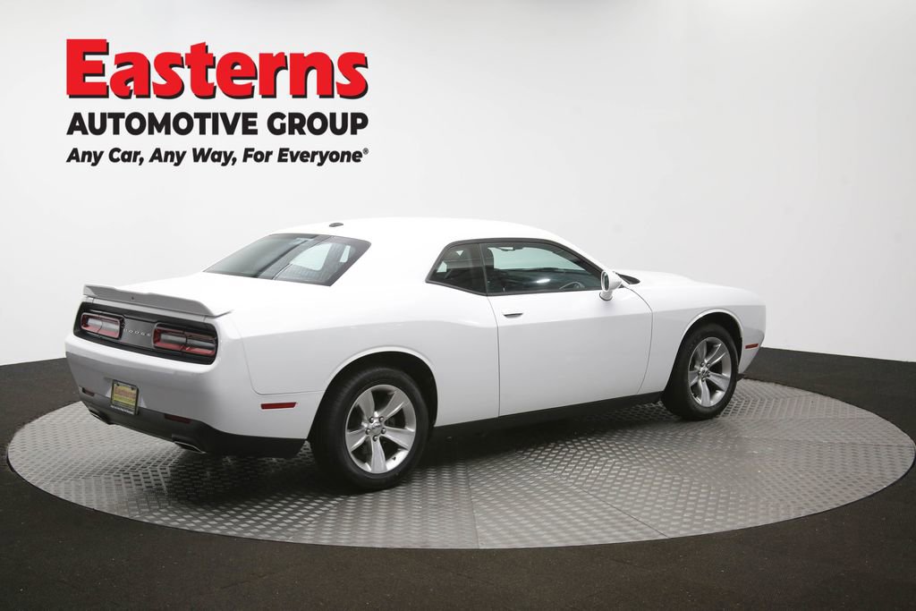 Used 2022 Dodge Challenger SXT image 39