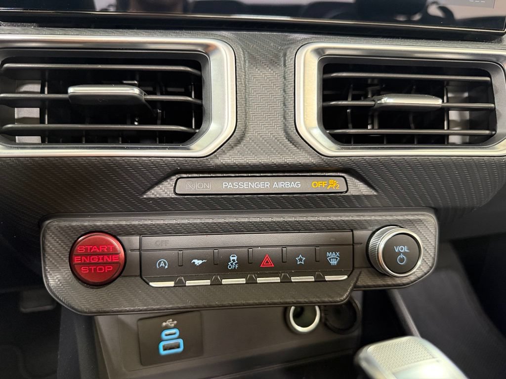 Used 2026 Ford Mustang Premium RWD image 31