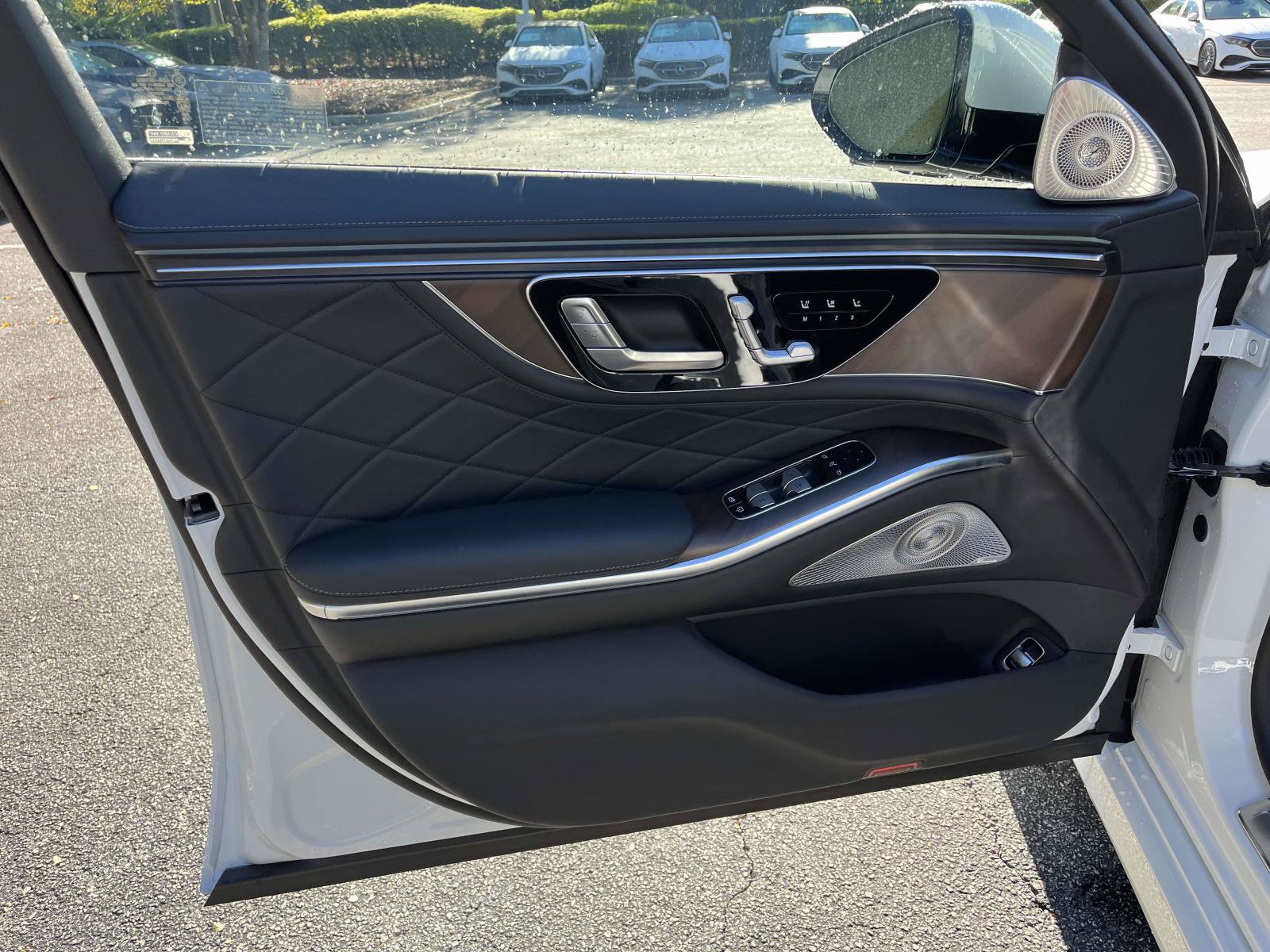 New 2027 Mercedes-Benz S 580 4MATIC Sedan image 17