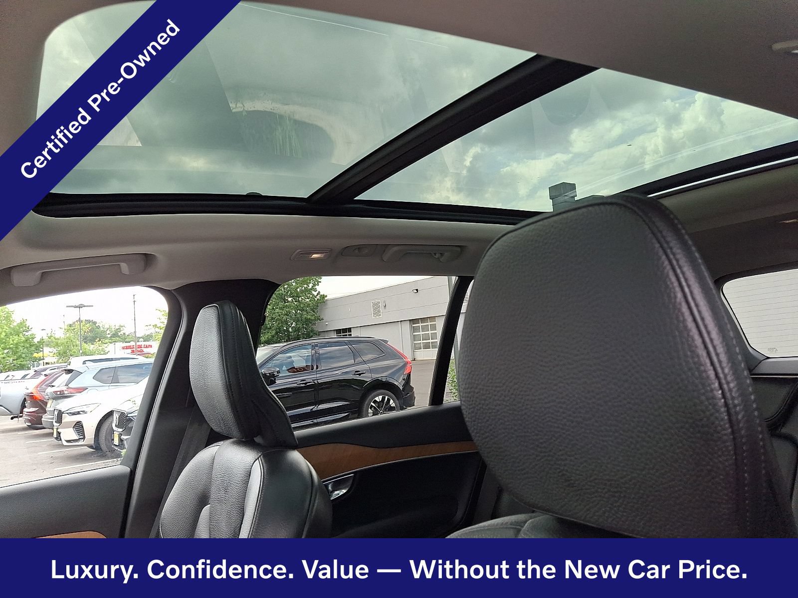 Certified 2023 Volvo XC90 B6 Core w/ Protection Package Premier AWD/4WD image 15