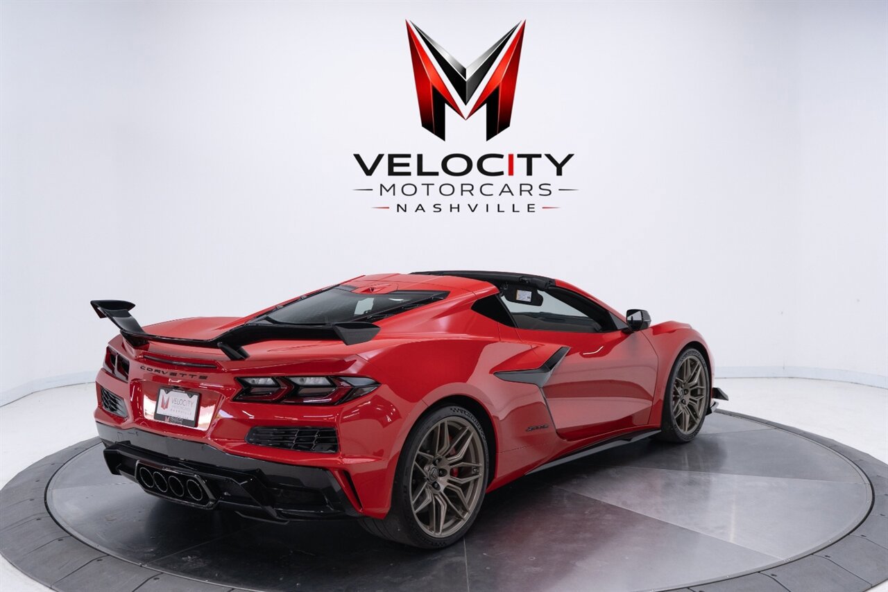 Used 2026 Chevrolet Corvette Z06 w/ Z07 Performance Package RWD image 14