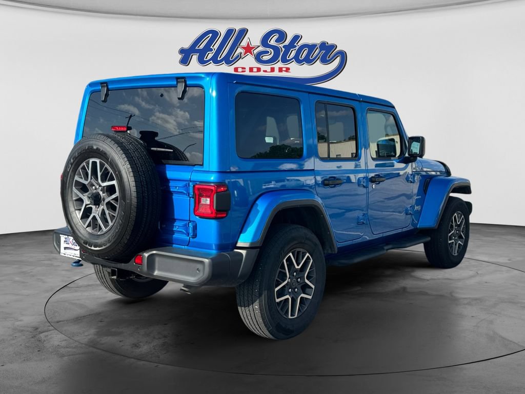 Used 2024 Jeep Wrangler Unlimited Sahara w/ Technology Group AWD/4WD image 7