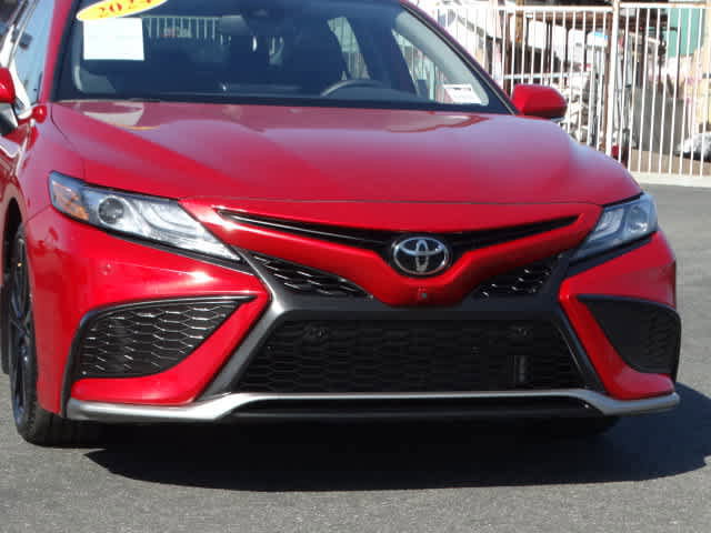 Used 2024 Toyota Camry XSE image 4