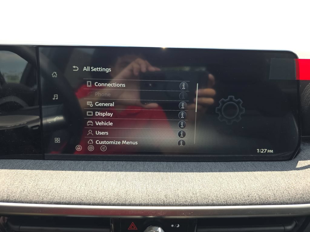 New 2026 Nissan Kicks SV w/ SV Premium Package FWD image 22