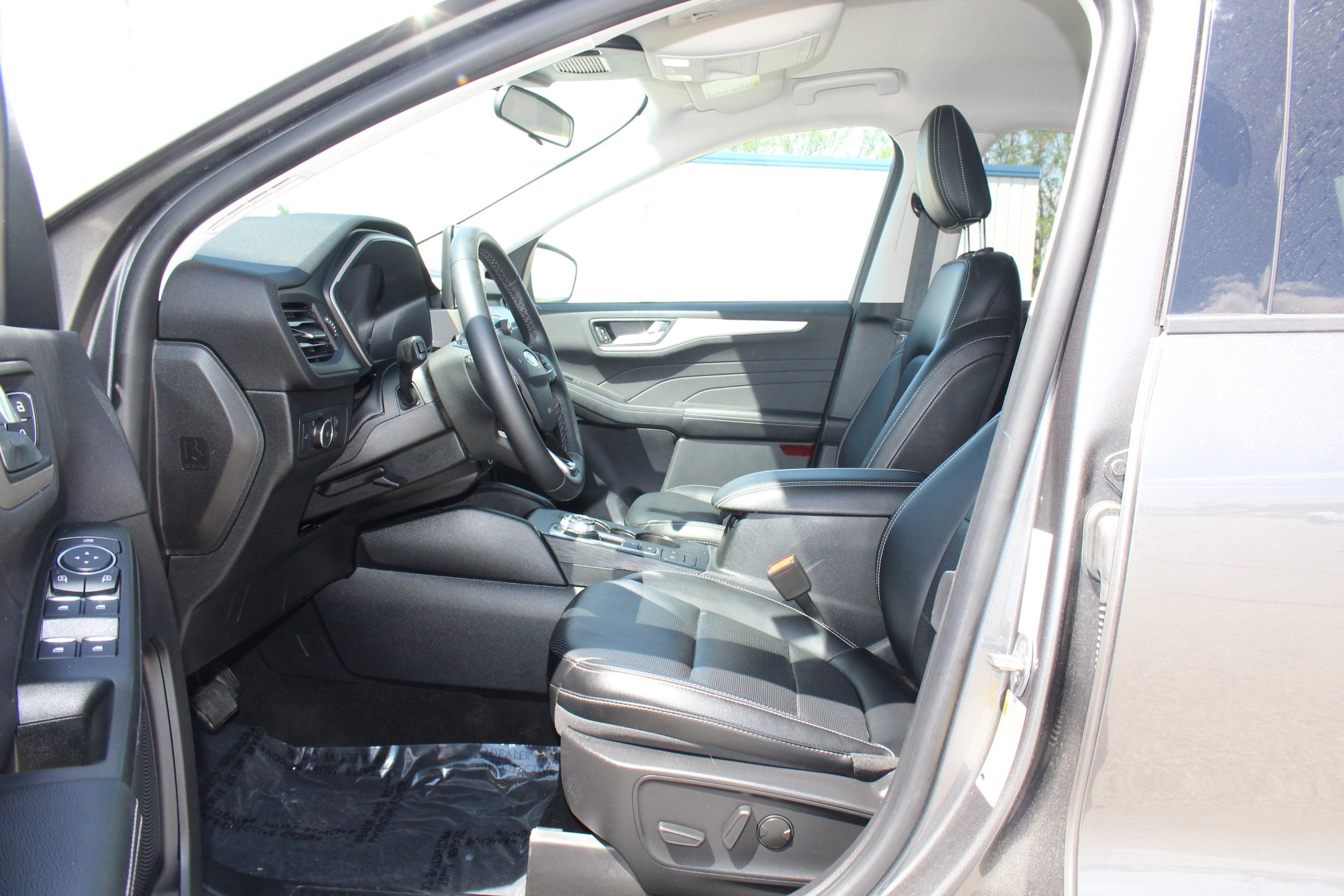 Used 2022 Ford Escape SEL AWD/4WD image 14